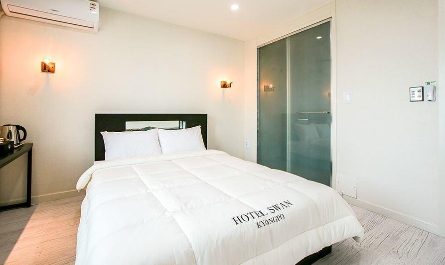 Hotel Swan Gangneung Bagian luar foto